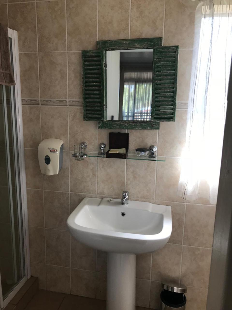 Forget Me Not Guest House ويتبانك المظهر الخارجي الصورة